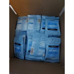 100 Packages Of Ultra Soft Makeup Remover Neutrogena Each Package of 7 Sheets